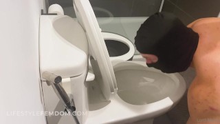 House Slave Potty Lick