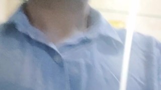 MACHO REAL MOSTRANDO SU CUERPO 💪🏼😎 #03 [VERSIÓN RALENTIZADA, ORIGINAL EN ONLYFANS/ALEXSIXEL]]