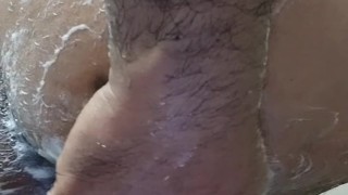 නාන වේලාවෙදි පුක (wile tha bath my asshole )