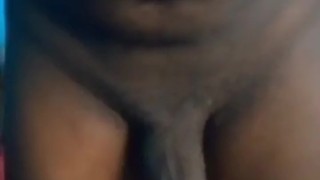 Naked bottom with nice ass dancing and twerking