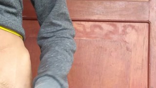 man masturbating and giving himself a good cumshot