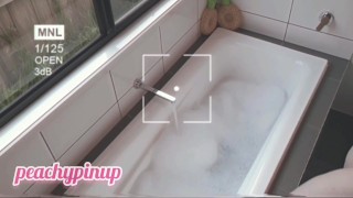 BBW bathes while you watch - Preview