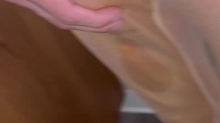 Quick cum in leggings