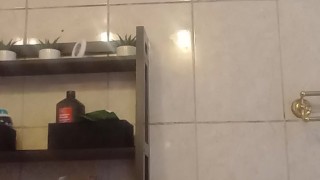 Shaking my booty