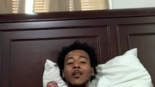 Kingguddah showing off his dick
