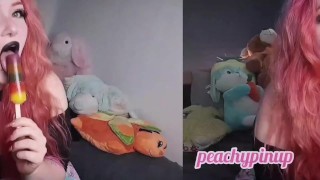 Pink hair girl puts her icey pole in her pussy, tastes so good she needs to cum - Preview