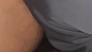 Acepto chuparle el culo)pero me da pena que me veas