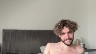 British guy Dirty Talks while stripping