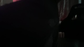 Letmee try my anal and stretch it wide