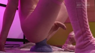 Twink gapes hole with huge Bad Dragon dildos and self fists