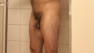 BIG HAIRY MUSCLE BEAR FLEXING AND CUMSHOT COMPILATION