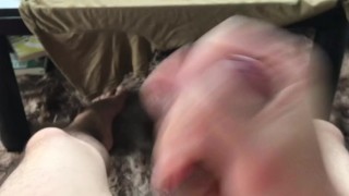 エッチなビデオ見ながらシコシコしたら気持ち良かった。恥ずかしい射精。