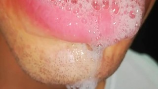 beso humedo,tongue, saliva, lengua , sloopy, sucking, escupir fetish, lengua larga y babeante primer