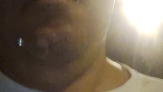 PASEANDO CON LA CARA LEFADA POR PUTA