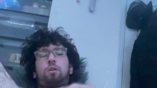 Goth boy fucks himself while jerking off🤭