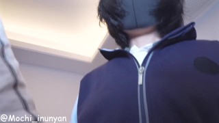 穿着中国校服成为老师的奴隶，被粗暴对待直到她高潮