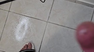 Hot 24 years old white guy with black red head dik is looking for collaboration or partner in Miami