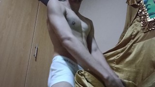 ACTIVO PREÑADOR TE DEJA EL CULO LLENO DE LECHE CON SU ENORME VERGA PELUDA