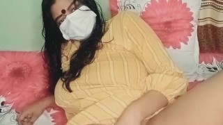 Indian Desi wife tight pussy fingering