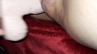 Llego a casa y me unico relajante es masturbarme