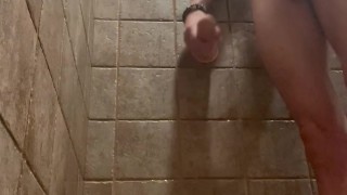 Big Dick Guy Fucks Himself With A Dildo And Cumming 🍆💦