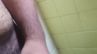 Recopilación de eyaculaciones mientras se masturba! Bota chorro de leche!