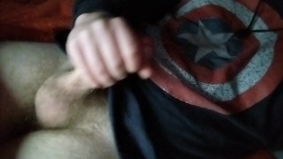 Late night masturbating and cumming solo