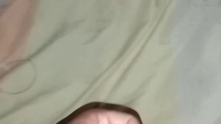 Me encanta masturbarme mientras escucho un podcast part2