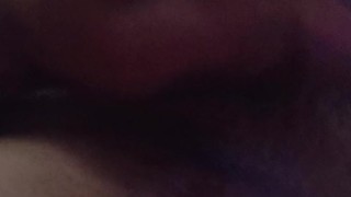 Me masturbo en mi cama