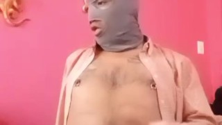 Junta Virtual con el jefe, termino en SEXCAM con toque de unos FUMES