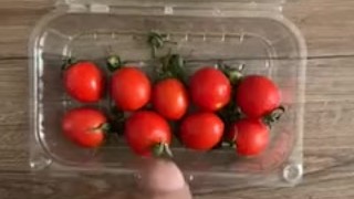 Tomatoes red