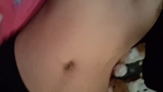 Me masturbo en lencería