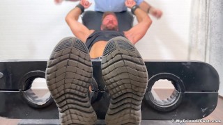 Hairy hunk Daniel S discovers tickles on his size 11 feet