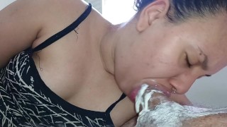 this is how yousuck drive a man crazy girls,blowjob creampie,your husbands would go crazy in my mout