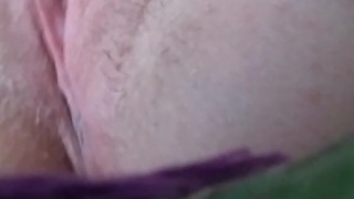 Making my pussy squirt *Up close view*