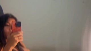 I Love jerk off while looking at me, I almost cum in the mirror