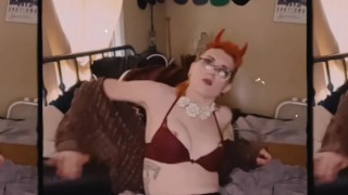 Smoking Hot Alt Girl finds creative way to go fuck herself plus 1st time nip/clit clamps