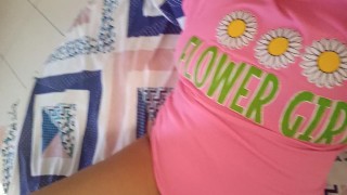 HORNY WIFE!! She puts her fingers in her vagina and creamy milk comes out