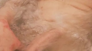 Wanking D in Jacuzzi