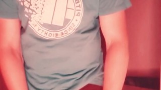 Young amateur guy get horny so he start playing with himself. His dick get hard 🍆🍆🍆