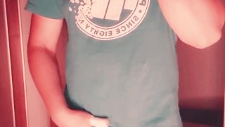 Young amateur guy get horny so he start playing with himself. His dick get hard 🍆🍆🍆