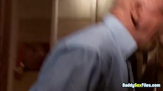 Muscular Hunks Loves Sucking Throbbing Cock