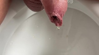 Don’t miss a drop of daddy horny piss. Pissing 💦 uncut foreskin COCK 🍆