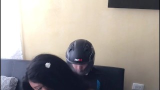 I LET THE MESSENGER FUCK ME IN MY LIVING ROOM