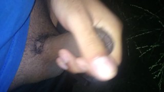 Meando Al Aire Libre ☁️💦