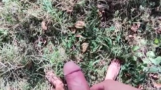 Naked hiking JO, cum and clean the pipe with warm pee