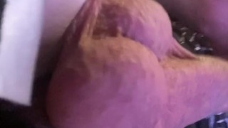 Jerking off before a wedding