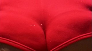 Exhibitionist wifey flashing her big ass on hiking trail