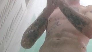 Clean pole clean hole!