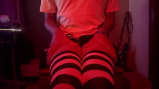 Femboy cums no hands after edging
